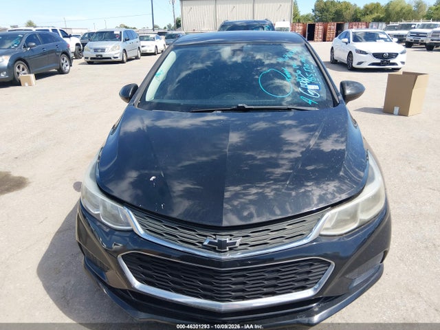 Aukcja sprzedaży 2018 Chevrolet Cruze Ls Auto, vin: 1G1BC5SM6J7185170, numer aukcji: 46301293