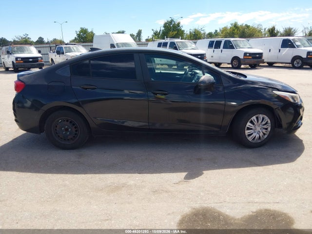 Aukcja sprzedaży 2018 Chevrolet Cruze Ls Auto, vin: 1G1BC5SM6J7185170, numer aukcji: 46301293