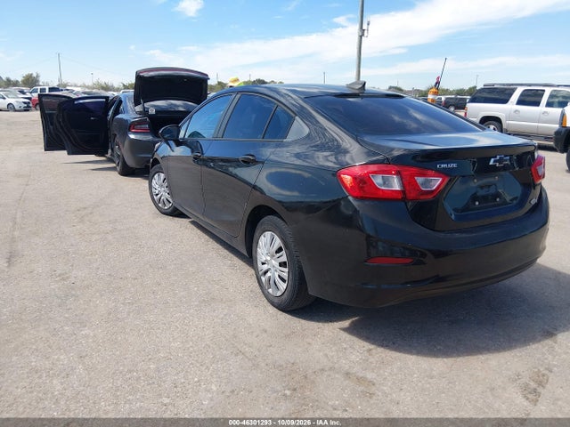 Aukcja sprzedaży 2018 Chevrolet Cruze Ls Auto, vin: 1G1BC5SM6J7185170, numer aukcji: 46301293