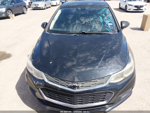 Aukcja sprzedaży 2018 Chevrolet Cruze Ls Auto, vin: 1G1BC5SM6J7185170, numer aukcji: 46301293