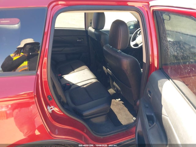 Продаж на аукціоні авто 2015 Mitsubishi Outlander Se, vin: JA4AZ3A35FZ011465, номер лоту: 46301298