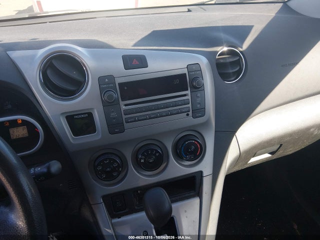 2010 Pontiac Vibe მანქანა იყიდება აუქციონზე, vin: 5Y2SP6E85AZ406942, აუქციონის ნომერი: 46301315