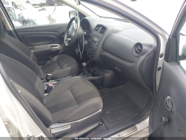 2016 Nissan Versa 1.6 S მანქანა იყიდება აუქციონზე, vin: 3N1CN7AP8GL893814, აუქციონის ნომერი: 46301376
