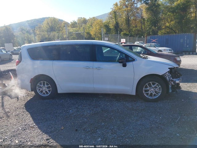 46301446 :رقم المزاد ، 2C4RC1BG0VR580412 vin ، 2027 Chrysler Pacifica مزاد بيع