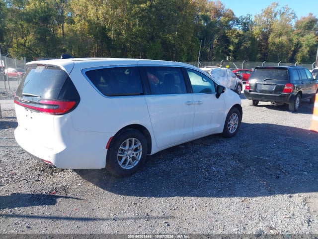 46301446 :رقم المزاد ، 2C4RC1BG0VR580412 vin ، 2027 Chrysler Pacifica مزاد بيع