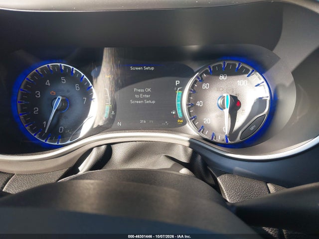 46301446 :رقم المزاد ، 2C4RC1BG0VR580412 vin ، 2027 Chrysler Pacifica مزاد بيع