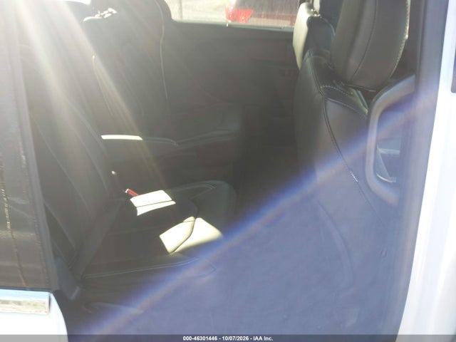 46301446 :رقم المزاد ، 2C4RC1BG0VR580412 vin ، 2027 Chrysler Pacifica مزاد بيع