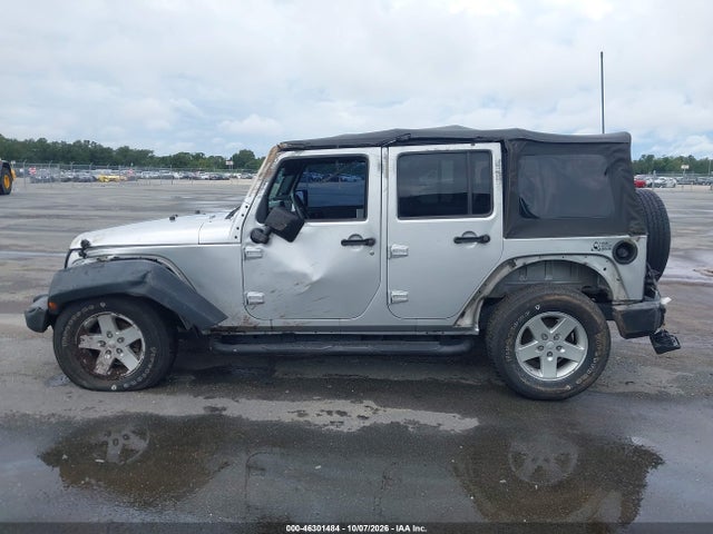 2008 Jeep Wrangler Unlimited X მანქანა იყიდება აუქციონზე, vin: 1J4GB39178L515037, აუქციონის ნომერი: 46301484