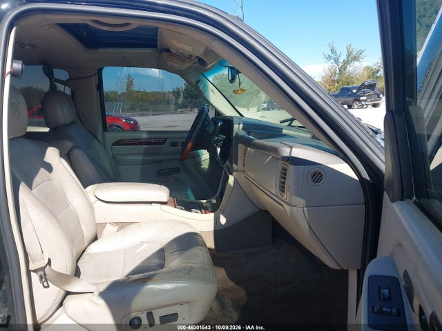 Продаж на аукціоні авто 2002 Cadillac Escalade Standard, vin: 1GYEK63N52R100209, номер лоту: 46301543