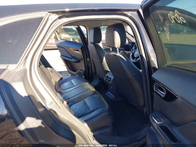 2018 Jaguar F-pace 30t Premium მანქანა იყიდება აუქციონზე, vin: SADCJ2GX9JA236977, აუქციონის ნომერი: 46301560