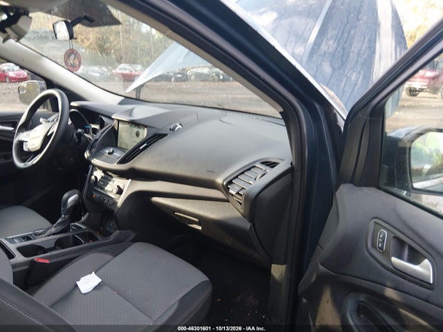 Продажа на аукционе авто 2019 Ford Escape Se, vin: 1FMCU0GD3KUC48972, номер лота: 46301601