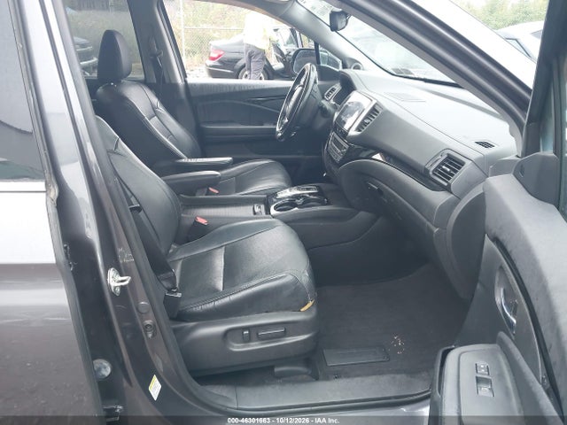46301663 :رقم المزاد ، 5FNYF6H08GB062279 vin ، 2016 Honda Pilot Elite مزاد بيع