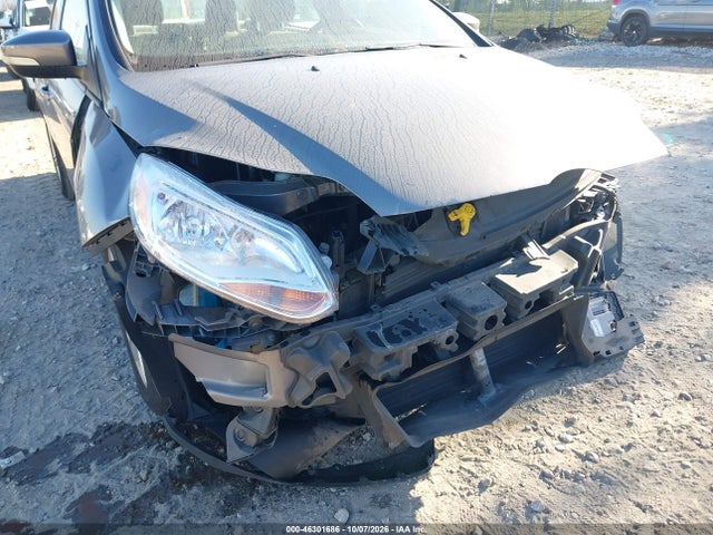 Ford FOCUS SE 2014 1FADP3F26EL457124 Image 12