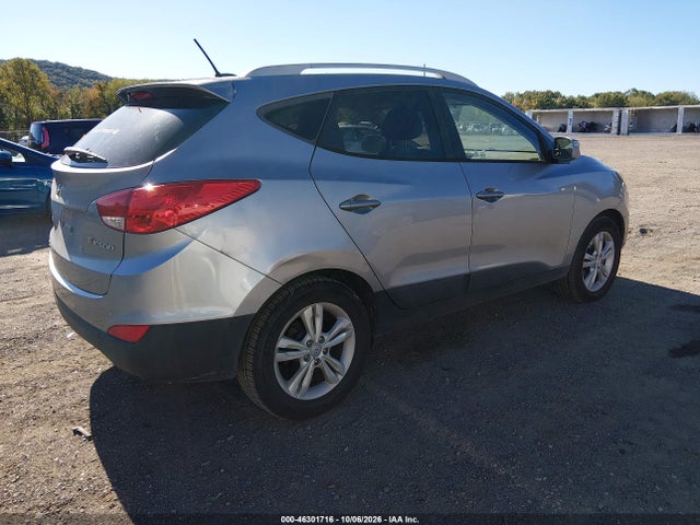 46301716 :رقم المزاد ، KM8JU3AC3DU737805 vin ، 2013 Hyundai Tucson Gls مزاد بيع