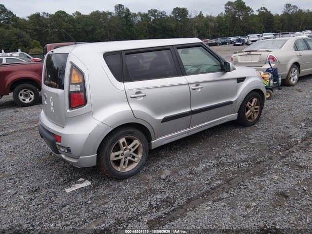 2011 Kia Soul + მანქანა იყიდება აუქციონზე, vin: KNDJT2A2XB7309038, აუქციონის ნომერი: 46301819
