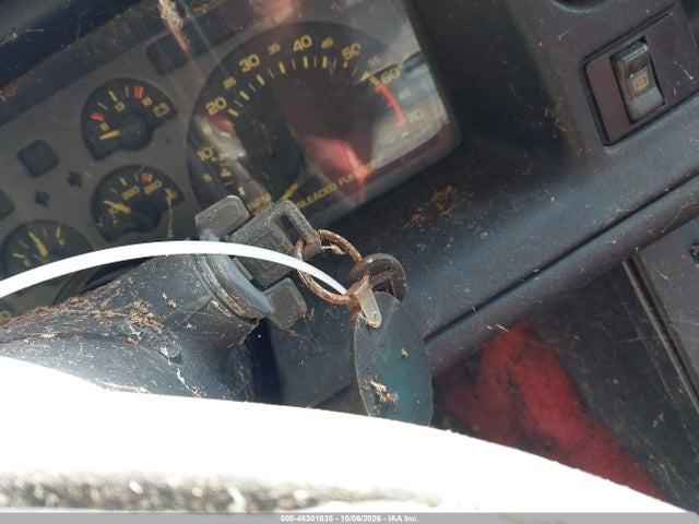 46301835 :رقم المزاد ، 1G1FP23T1NL116295 vin ، 1992 Chevrolet Camaro Rs مزاد بيع