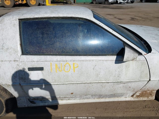 46301835 :رقم المزاد ، 1G1FP23T1NL116295 vin ، 1992 Chevrolet Camaro Rs مزاد بيع