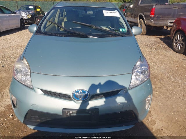 46301848 :رقم المزاد ، JTDKN3DU2E1840789 vin ، 2014 Toyota Prius Four مزاد بيع