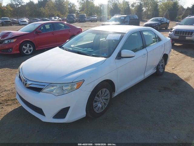 46301858 :رقم المزاد ، 4T1BF1FK7CU536751 vin ، 2012 Toyota Camry Le مزاد بيع