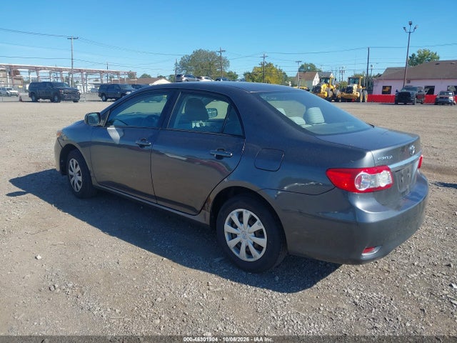46301904 :رقم المزاد ، 2T1BU4EE8BC698813 vin ، 2011 Toyota Corolla Le مزاد بيع