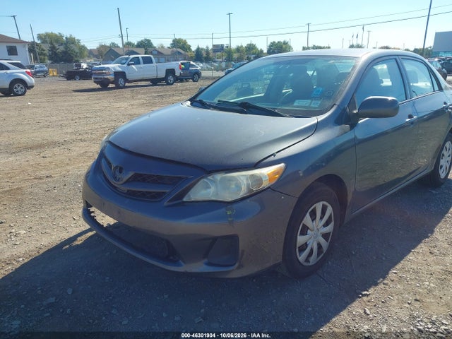 46301904 :رقم المزاد ، 2T1BU4EE8BC698813 vin ، 2011 Toyota Corolla Le مزاد بيع