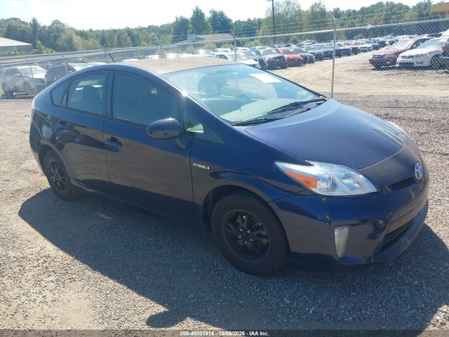 46301914 :رقم المزاد ، JTDKN3DU7D0352913 vin ، 2013 Toyota Prius Three مزاد بيع