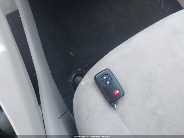 Продаж на аукціоні авто 2013 Toyota Prius Three, vin: JTDKN3DU7D0352913, номер лоту: 46301914
