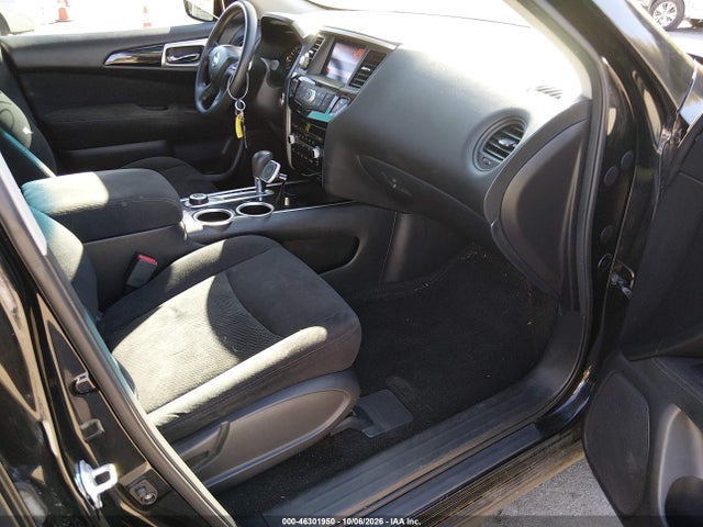 Продажа на аукционе авто 2015 Nissan Pathfinder S, vin: 5N1AR2MM1FC695806, номер лота: 46301950