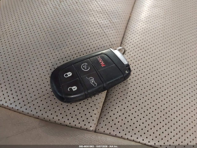 2015 Jeep Grand Cherokee Limited მანქანა იყიდება აუქციონზე, vin: 1C4RJEBG8FC231926, აუქციონის ნომერი: 46301963