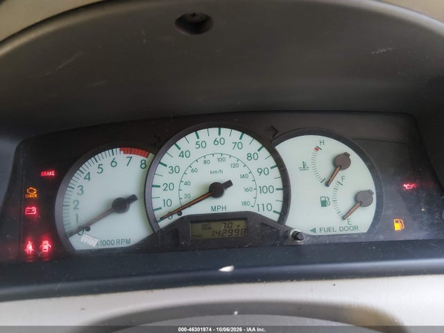 2004 Toyota Corolla Le მანქანა იყიდება აუქციონზე, vin: JTDBR32E042018890, აუქციონის ნომერი: 46301974