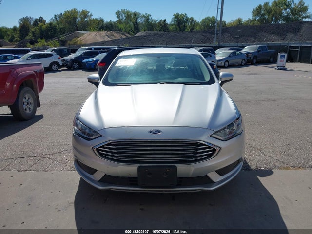 Продажа на аукционе авто 2018 Ford Fusion Hybrid S, vin: 3FA6P0UU1JR278884, номер лота: 46302107