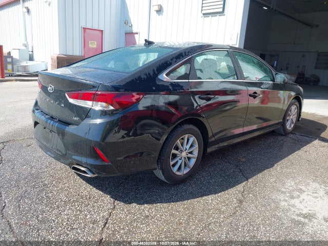 Продажа на аукционе авто 2018 Hyundai Sonata Eco, vin: 5NPE24AAXJH679911, номер лота: 46302109