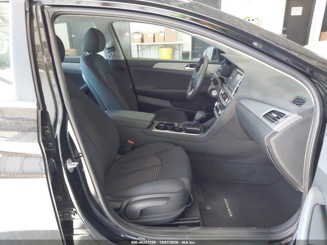 Продажа на аукционе авто 2018 Hyundai Sonata Eco, vin: 5NPE24AAXJH679911, номер лота: 46302109