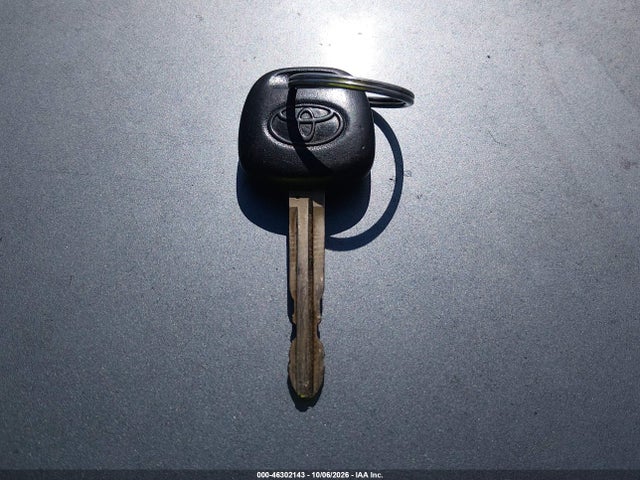 46302143 :رقم المزاد ، 4T1CE38P14U882453 vin ، 2004 Toyota Camry Solara Sle مزاد بيع