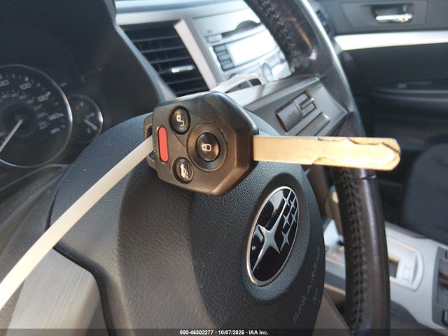 46302277 :رقم المزاد ، 4S4BRBGC8B3373777 vin ، 2011 Subaru Outback 2.5i Premium مزاد بيع