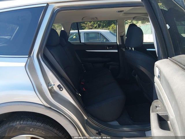 46302277 :رقم المزاد ، 4S4BRBGC8B3373777 vin ، 2011 Subaru Outback 2.5i Premium مزاد بيع