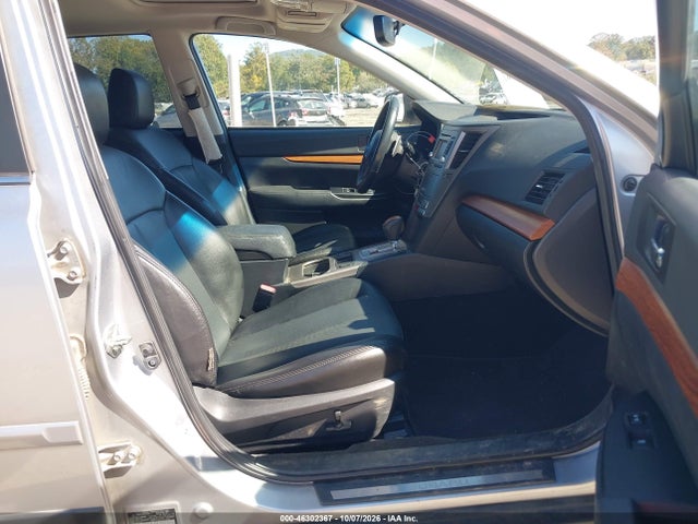 2013 Subaru Outback 2.5i Limited მანქანა იყიდება აუქციონზე, vin: 4S4BRCKC7D3233168, აუქციონის ნომერი: 46302367