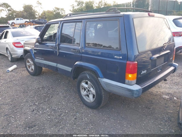2000 Jeep Cherokee Sport მანქანა იყიდება აუქციონზე, vin: 1J4FF48S7YL262981, აუქციონის ნომერი: 46302369
