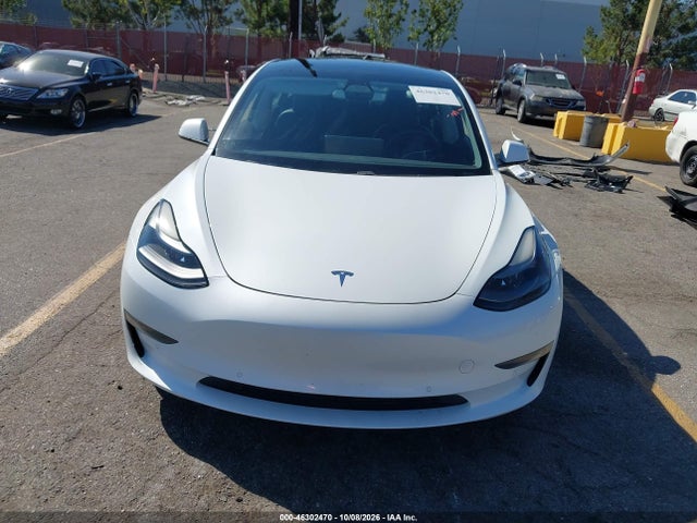 46302470 :رقم المزاد ، 5YJ3E1EA1MF013708 vin ، 2021 Tesla Model 3 Standard Range Plus Rear-wheel Drive مزاد بيع