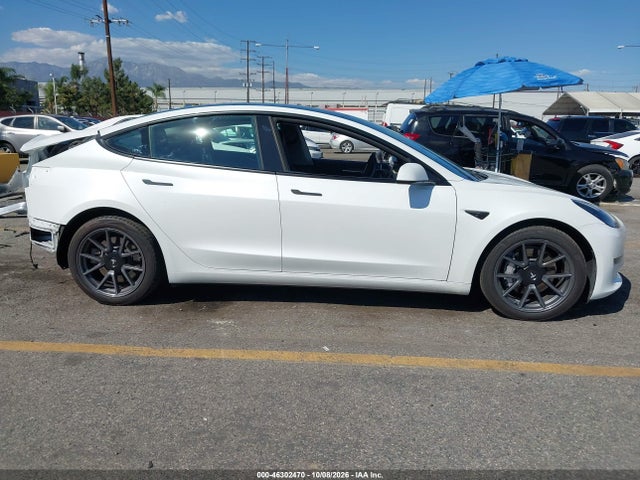 46302470 :رقم المزاد ، 5YJ3E1EA1MF013708 vin ، 2021 Tesla Model 3 Standard Range Plus Rear-wheel Drive مزاد بيع