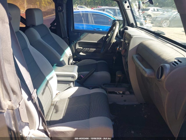 2007 Jeep Wrangler X მანქანა იყიდება აუქციონზე, vin: 1J4FA24197L112160, აუქციონის ნომერი: 46302486