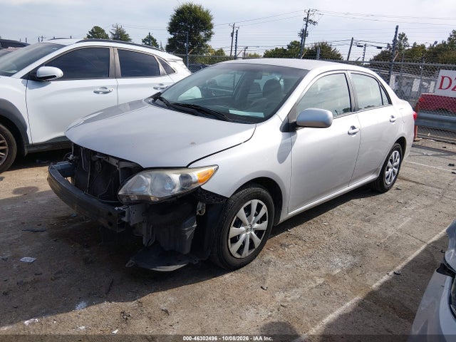 46302496 :رقم المزاد ، 2T1BU4EE0BC557640 vin ، 2011 Toyota Corolla Le مزاد بيع