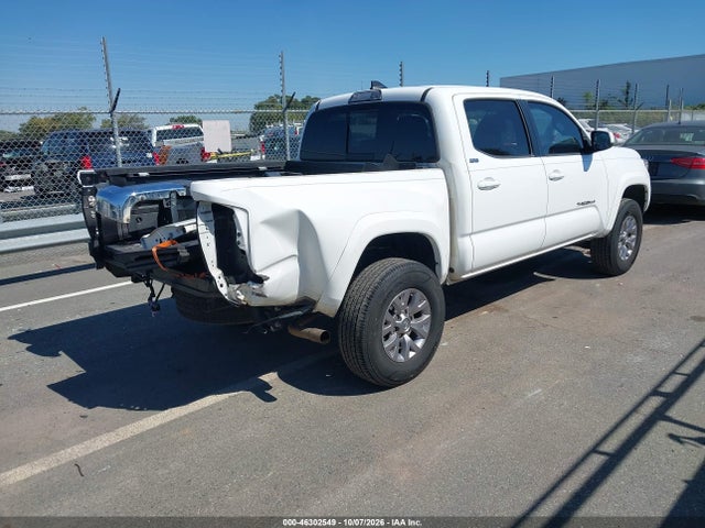 46302549 :رقم المزاد ، 3TMAZ5CN6JM065626 vin ، 2018 Toyota Tacoma Sr5 V6 مزاد بيع