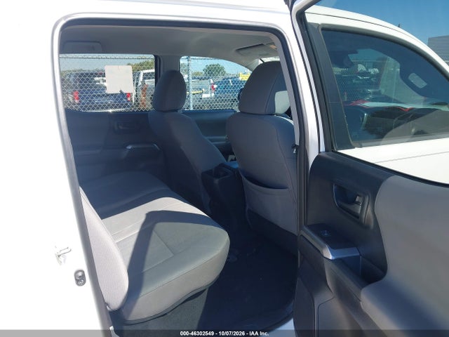 46302549 :رقم المزاد ، 3TMAZ5CN6JM065626 vin ، 2018 Toyota Tacoma Sr5 V6 مزاد بيع