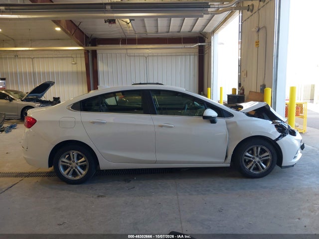 Chevrolet Cruze Lt Auto 2018 1G1BE5SM7J7114876 Image 14