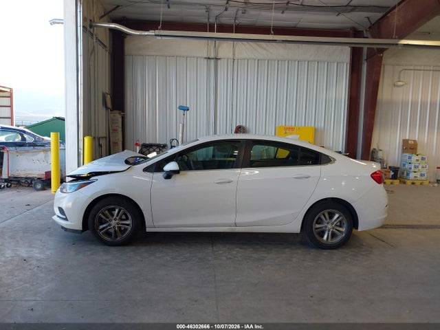 Chevrolet Cruze Lt Auto 2018 1G1BE5SM7J7114876 Image 15
