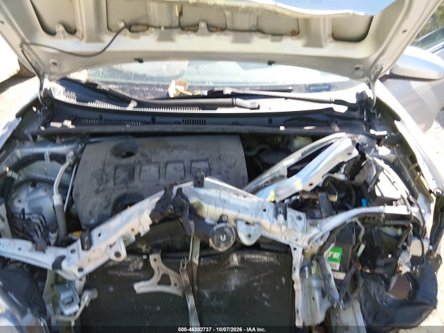 2015 Toyota Corolla Le მანქანა იყიდება აუქციონზე, vin: 2T1BURHE2FC423971, აუქციონის ნომერი: 46302737