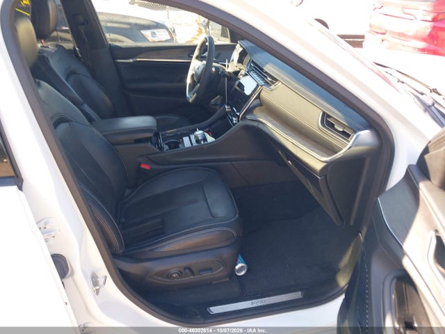 Auction sale of the 2023 Jeep Grand Cherokee L Overland 4x4, vin: 1C4RJKDG2P8781106, lot number: 46302814