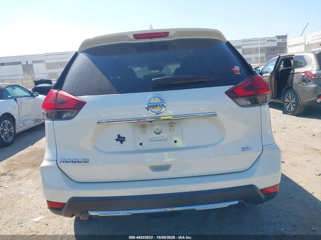 46302832 :رقم المزاد ، 5N1AT2MT9HC847617 vin ، 2017 Nissan Rogue Sl مزاد بيع
