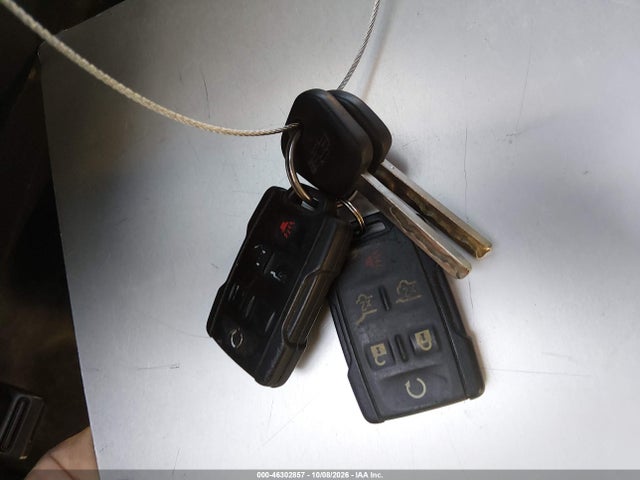 46302857 :رقم المزاد ، 1GNSKHKC1GR412997 vin ، 2016 Chevrolet Suburban Lt مزاد بيع